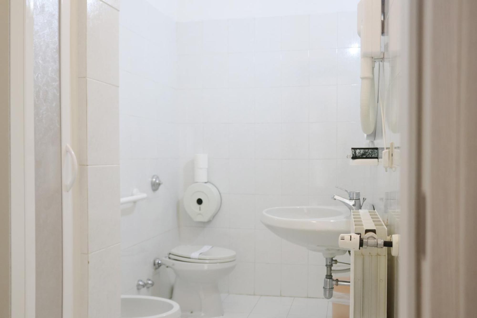 Hotel Villa Trieste Сірміоне Номер фото