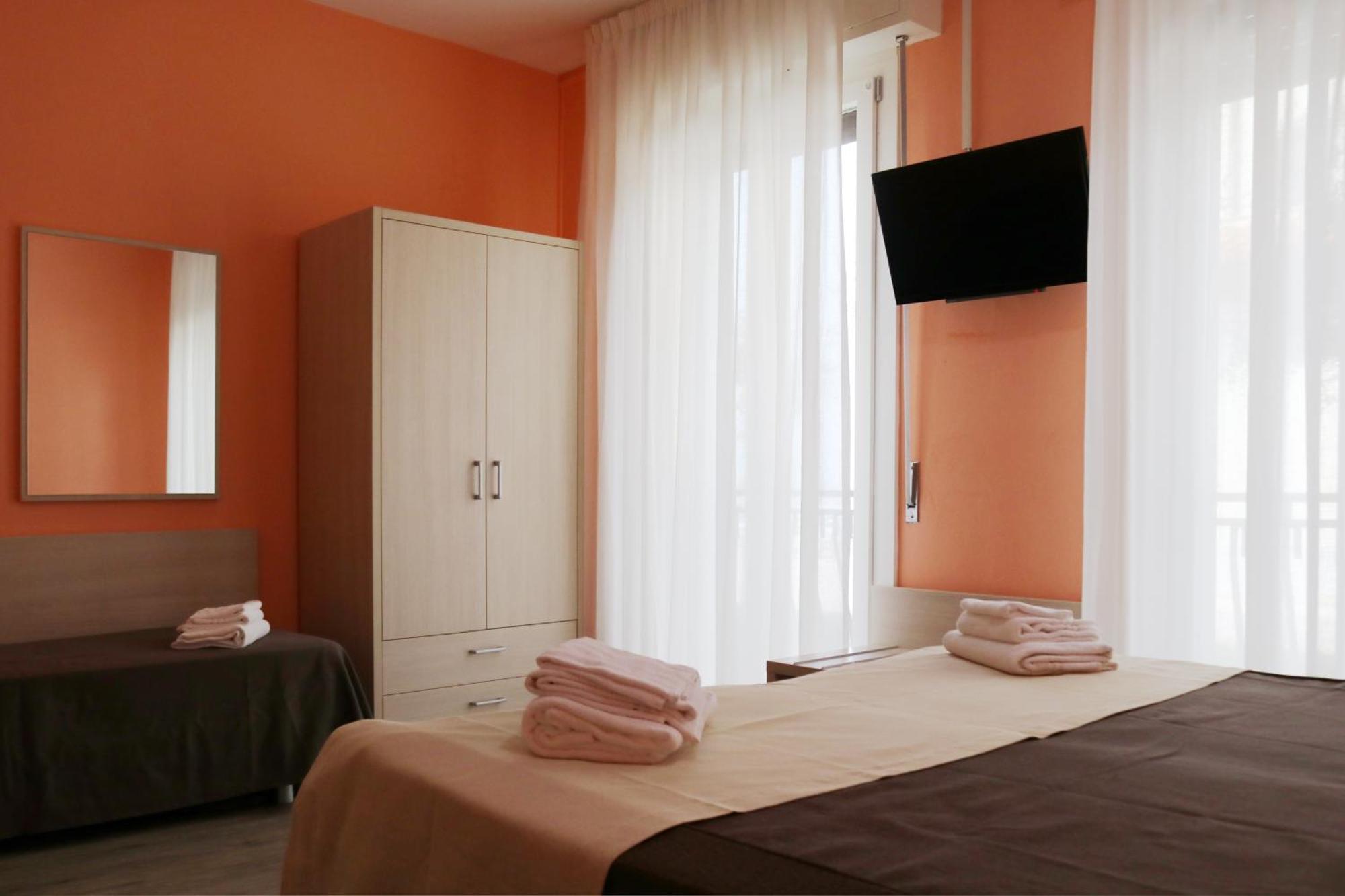 Hotel Villa Trieste Сірміоне Номер фото